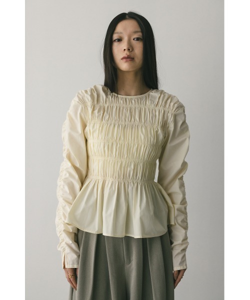 【matrice BY VOICEMAIL】＊新品未使用＊シャーリングブラウス matrice BY VOICEMAIL】＊新品未使用＊シャーリングブラウス - メルカリ