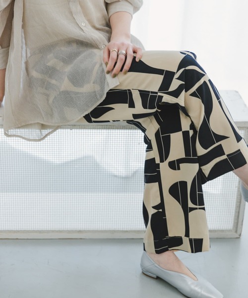 「ITEMS URBANRESEARCH」 イージーパンツ FREE ベージュ レディース_画像2