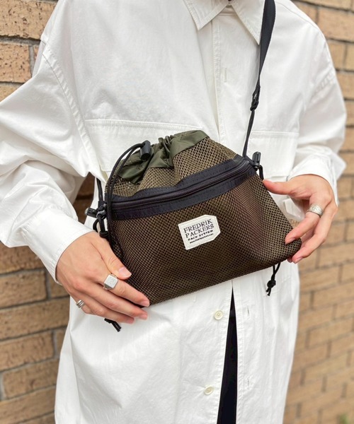 専用です！FREDRIK PACKERS バッグ ベージュ ナイロン フレドリックパッカーズ FREDRIK PACKERS A4収納可 500D DAY