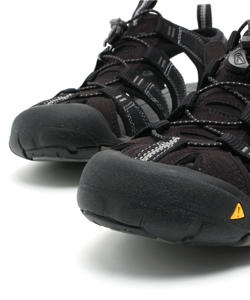 KEEN サンダル CLEARWATER CNX / クリアウォーター シーエヌ