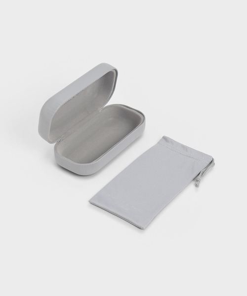 限定品 カルティエ 72-9-110 マストライン キャットアイ サングラス 限定品 カルティエ 72-9-110 マストライン キャットアイ サングラス