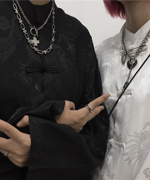 SEN TOKYO ブラウス シャツ 一枚で主役な上級見え。サテンタッチ