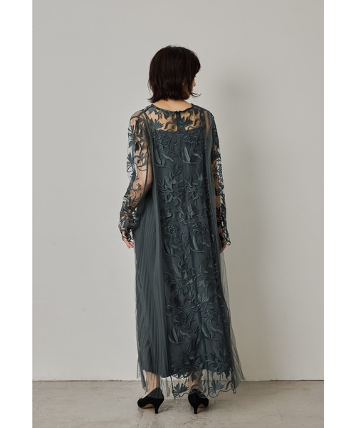 オケージョンドレス　お呼ばれドレス　花柄プリーツ　ライトカーキ　M niana NI8199EW01968_1_l.jpg