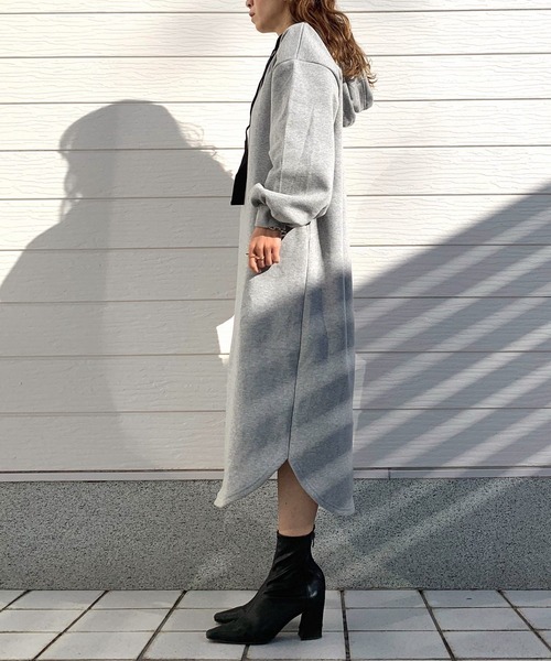 「Q」 長袖ワンピース MEDIUM モカ レディース_画像3