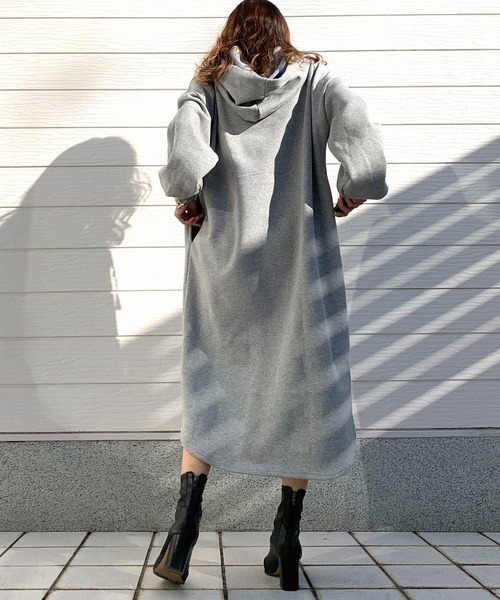 「Q」 長袖ワンピース MEDIUM モカ レディース_画像9