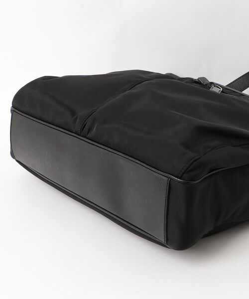 PRADA（プラダ） 三角ロゴ Re-Nylon xサフィアーノレザー トートバッグ