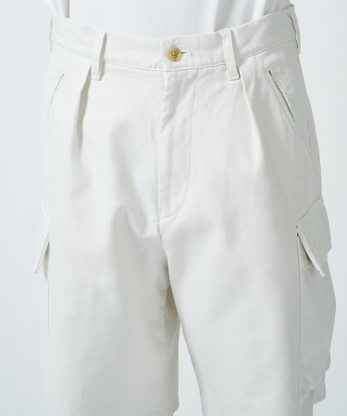 Deuxieme Classe military ショートパンツ (WHT) 新品Deuxieme Classe military ショートパンツ (WHT)