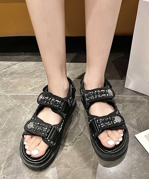 ツイード×ビジューの贅沢な輝き☆【CHANEL】厚底 サンダル 25S CHANEL ツイードとビジューが可愛い 厚底サンダル