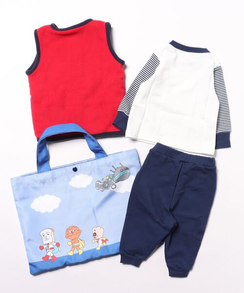 soyamilk 3点セット 消防車 新幹線 アンパンマンパジャマ アンパンマンおしゃべり消防車をXmasプレゼントでもらったよ