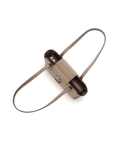 Samantha Thavasa（サマンサタバサ） ハンドバッグ レザーサイド