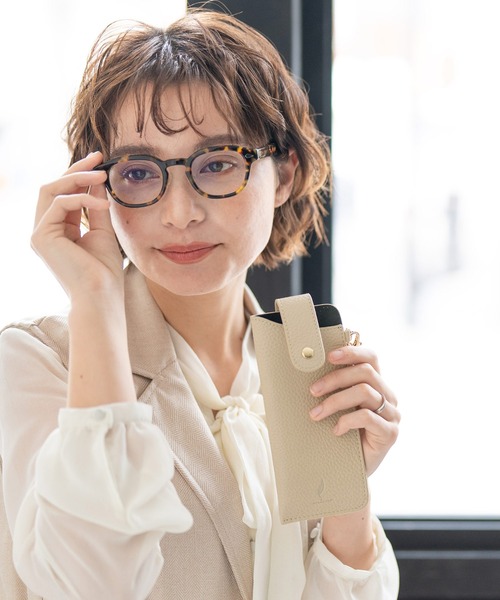 mieno（ミエノ） 「mieno」メガネケース 革 ストラップ付 : ZOZOTOWN