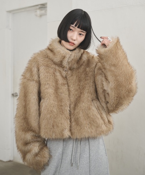 AIC. ブルゾン アウター ボリュームファースタンドショートブルゾン