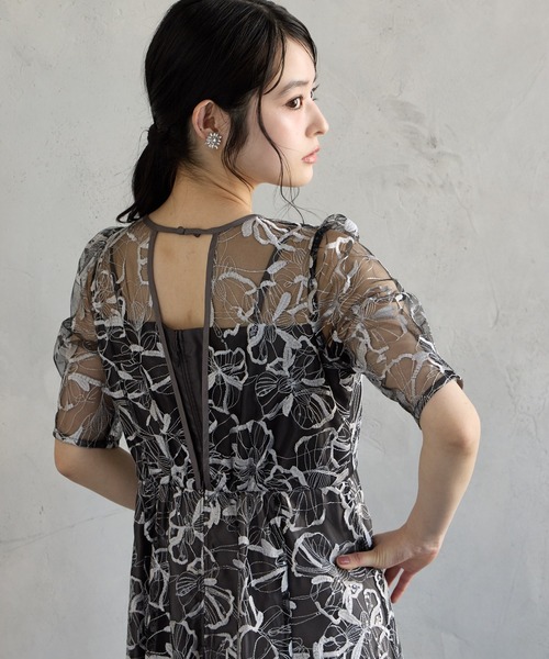 AIMER（エメ） ドレス ビオラフラワーモチーフスパンコール刺繍袖付き