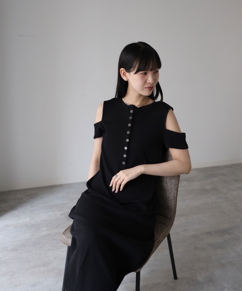 YENNA ワンピース 半袖 「 2026 SS 新作 」カットショルダー ヘンリー