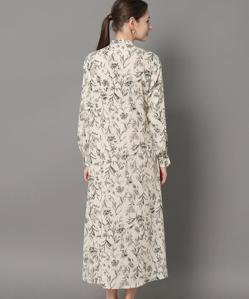 「DRESSTERIOR」 長袖ワンピース 36 ベージュ レディースの画像