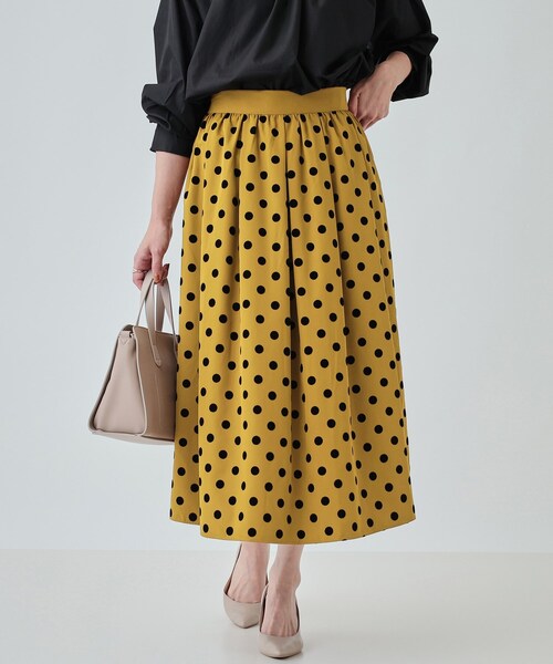 【新品タグ付き】　Bonum ドット柄　フレアスカート　大人可愛い DLARGE.JPG