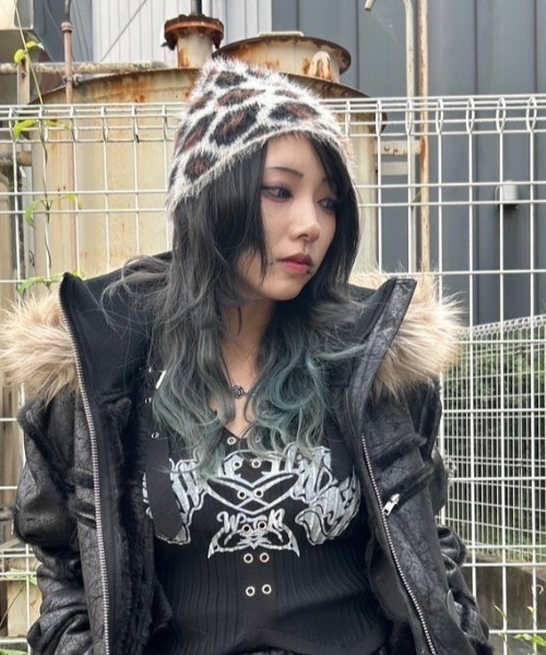 【SUADE】LEOPARD BEANIE ビーニー ★韓国人気★ 追跡付 XU ニット帽 ニットキャップ 「XU」mohair leopard beanie