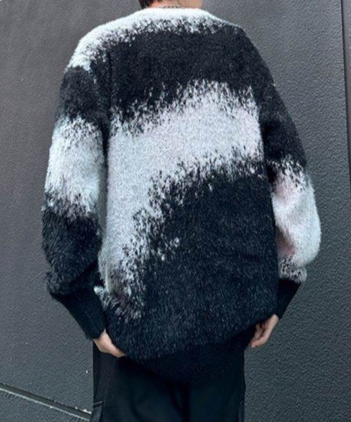 ホワイト アブストラクトパターン ニットセーター サイズS ホワイト アブストラクトパターン ニットセーター サイズS ホワイト