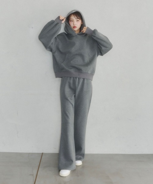 lallanaラメスウェットフーディー 、ラメスウェットパンツ　セットアップ Lallana（ララーナ） スウェットパンツ ジャージ Lame coco flare