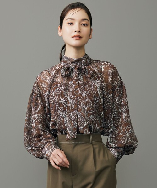 自由区（ジユウク） ブラウス シャツ ペイズリープリントボウタイ