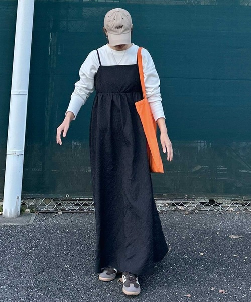 美品 カレンソロジー プリーツサロペット ロングスカート マキシ丈 フレア 黒 カレンソロジー プリーツ サロペット ロングスカート マキシ丈 フレア