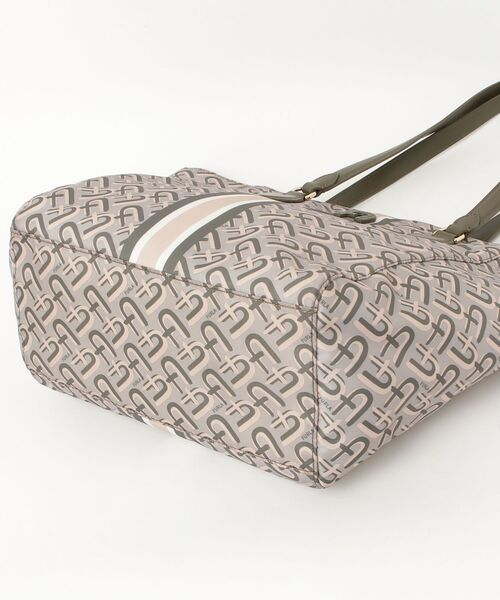 FURLA（フルラ） トートバッグ - ベージュ レディース : ZOZOTOWN