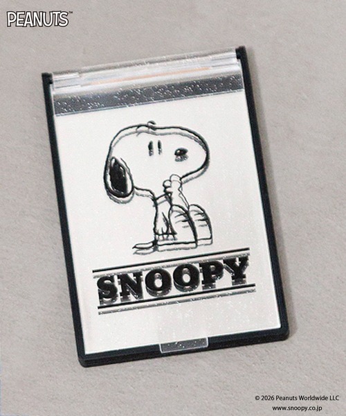 LOWRYS FARM（ローリーズファーム） コンパクトミラー 「SNOOPY」ミニ