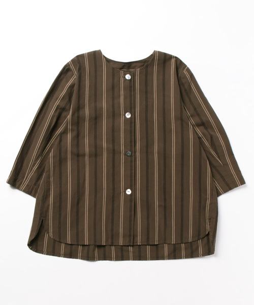 【美品】アメノチハレ　撥水フリル袖 ネイビー ブラウス FREE 綺麗」も「上品」もあきらめない。Ame no chi Hareの撥水ネイビー