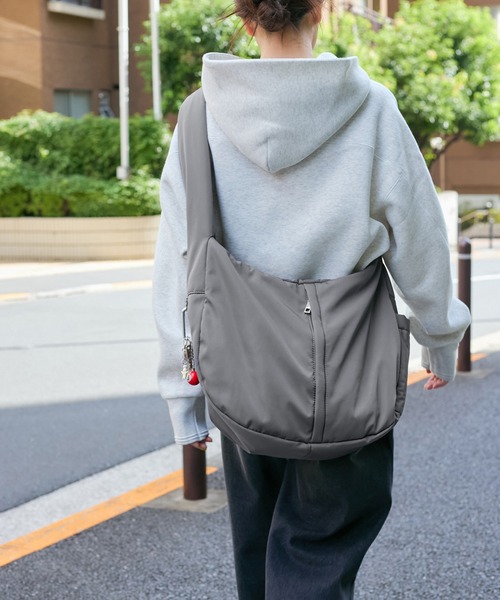 LE CERCLE par rope' ショルダーバッグ バッグ 中綿ハーフムーン