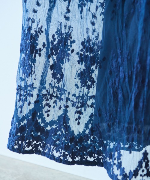 bulle de savon ワンピース tulle 刺繍 丸衿ワンピース
