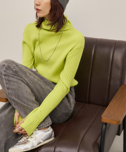 Auntie Rosa Holiday（アンティローザホリデー） タートルネックニット