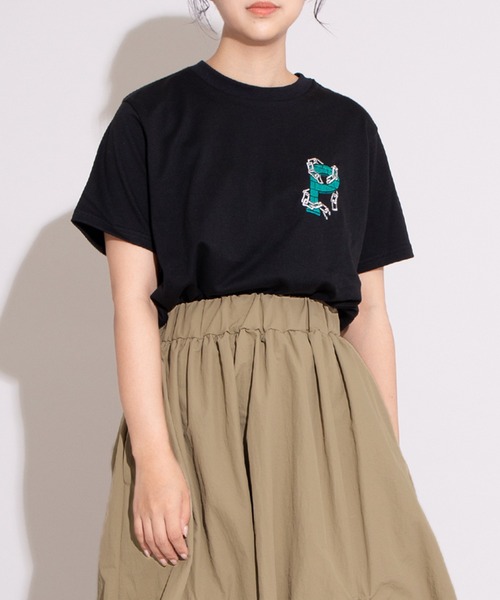 PUNYUS（プニュズ） tシャツ 半袖 鎖ロゴ刺繍Tシャツ レディース