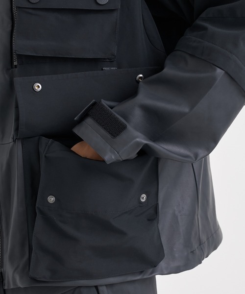 WHITE MOUNTAINEERING（ホワイトマウンテニアリング） マウンテン