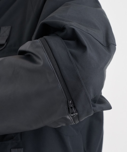 WHITE MOUNTAINEERING（ホワイトマウンテニアリング） マウンテン