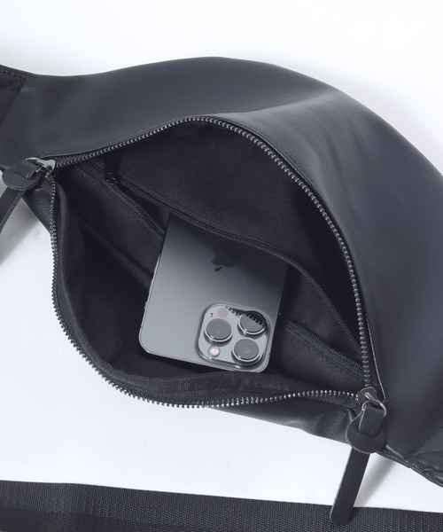 ウエストポーチ フェイクレザーボディバッグ メンズ レディース ユニ