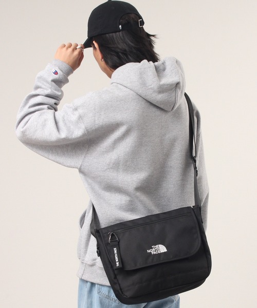 THE NORTH FACE ライド・メッセンジャーバッグ　☆新品未使用☆ THE NORTH FACE（ザ ノースフェイス） メッセンジャーバッグ FREE