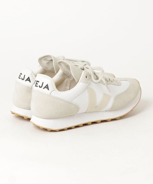「VEJA」 ローカットスニーカー 38 ベージュ レディースの画像
