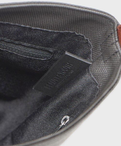 BEAUTY＆YOUTH UNITED ARROWS ショルダーバッグ “Emboss Bag Series
