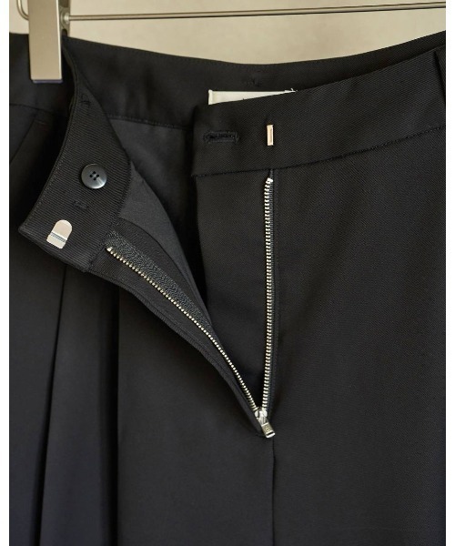 anuke（アンヌーク） パンツ anuke Twill Satin Pants レディース