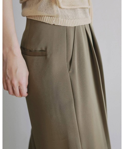 anuke（アンヌーク） パンツ anuke Twill Satin Pants レディース