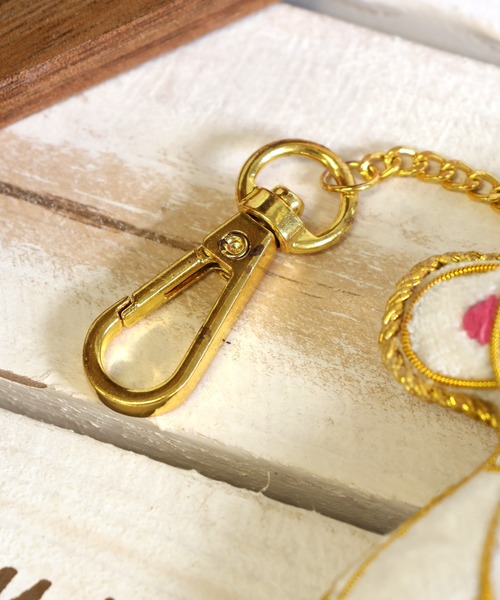 くらげ様LOUISVUITTON ゴールド ハート型 花型 キーホルダー くらげ様LOUISVUITTON ゴールド ハート型 花型 キーホルダー