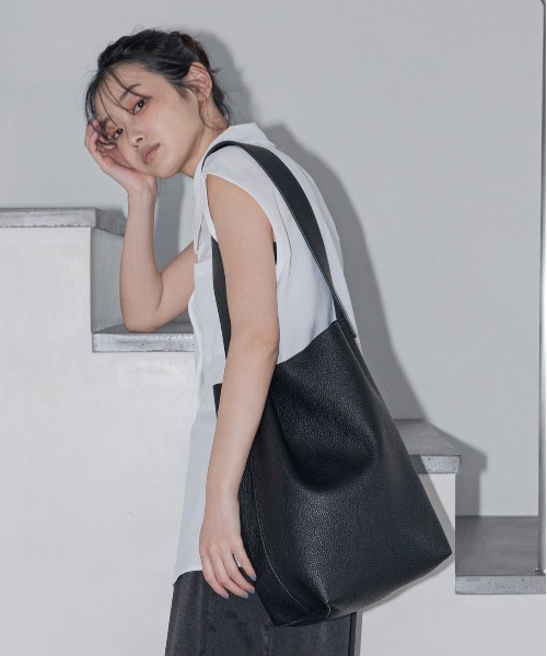 feepur（フェピュール） ショルダーバッグ バッグ フェイクレザー