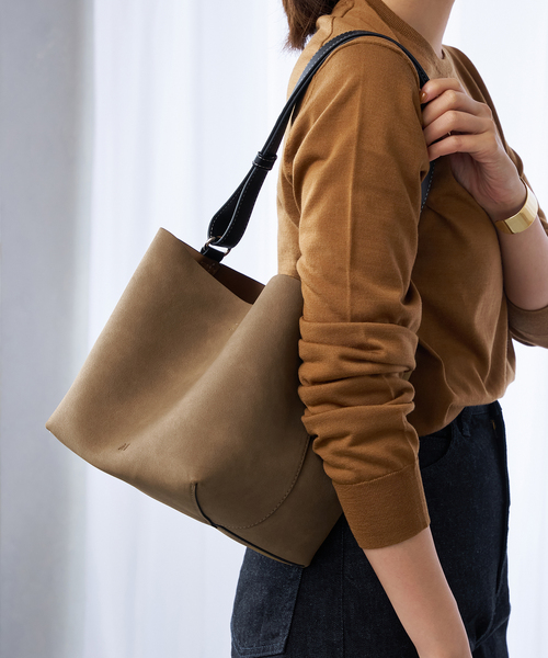 低価格 IENA CARNA ＆MyuQ/アンドミューク バッグ トートバッグ バッグ