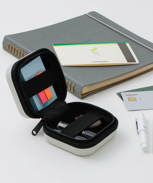 nahe ネーエ ハードシェルケース ガジェット収納 マルチポーチ