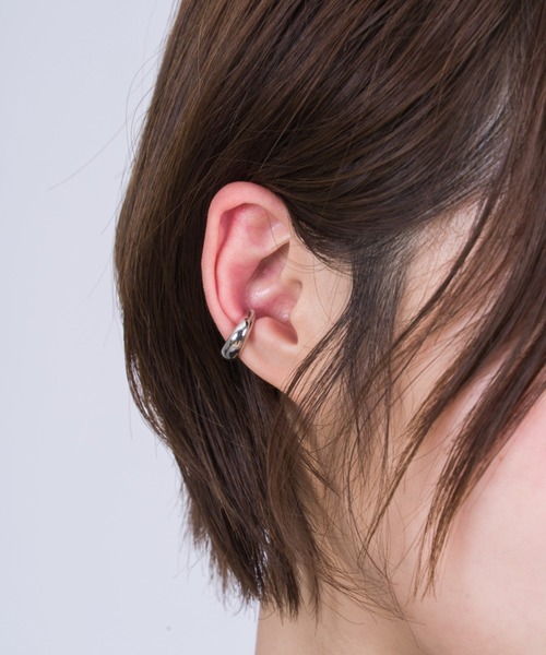 TOMWOODイヤーカフ(方耳)シルバーThink M TOM WOOD イヤーカフ 「TOMWOOD」Ear Cuff Slim シルバー