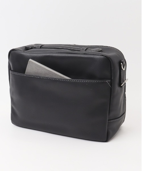 スワン SAXON 牛革 横型ショルダーバッグ(L) ブラック 05047 【北海道・沖縄・離島配送不可】 スワン SAXON 牛革 横型ショルダーバッグ(L) ブラック 05047【メーカー