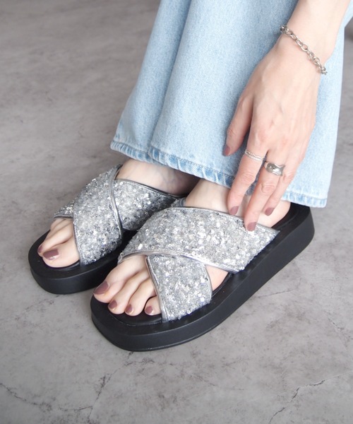 「VIVIAN」 フラットサンダル M シルバー レディース_画像3