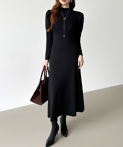 未使用品 セブンテン 23AW パフスリーブニットワンピース ウール M 黒 COCOMOMO ワンピース パフスリーブワンピース パワショル ニット