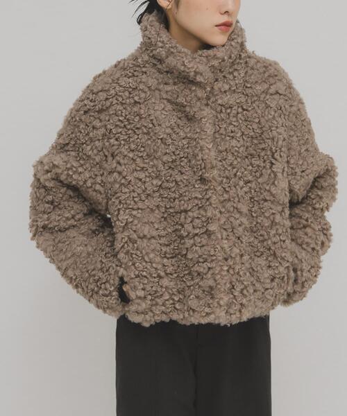 新品タグ付き 定価15400円 KBF ケービーエフ フォルムボアジャケット KBF（ケービーエフ） コート アウター フォルムボアジャケット