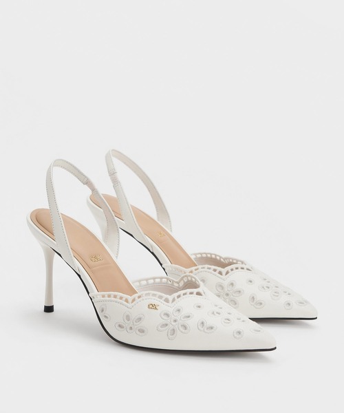 CHARLES ＆ KEITH（チャールズ&キース） パンプス レザー エンブロイ